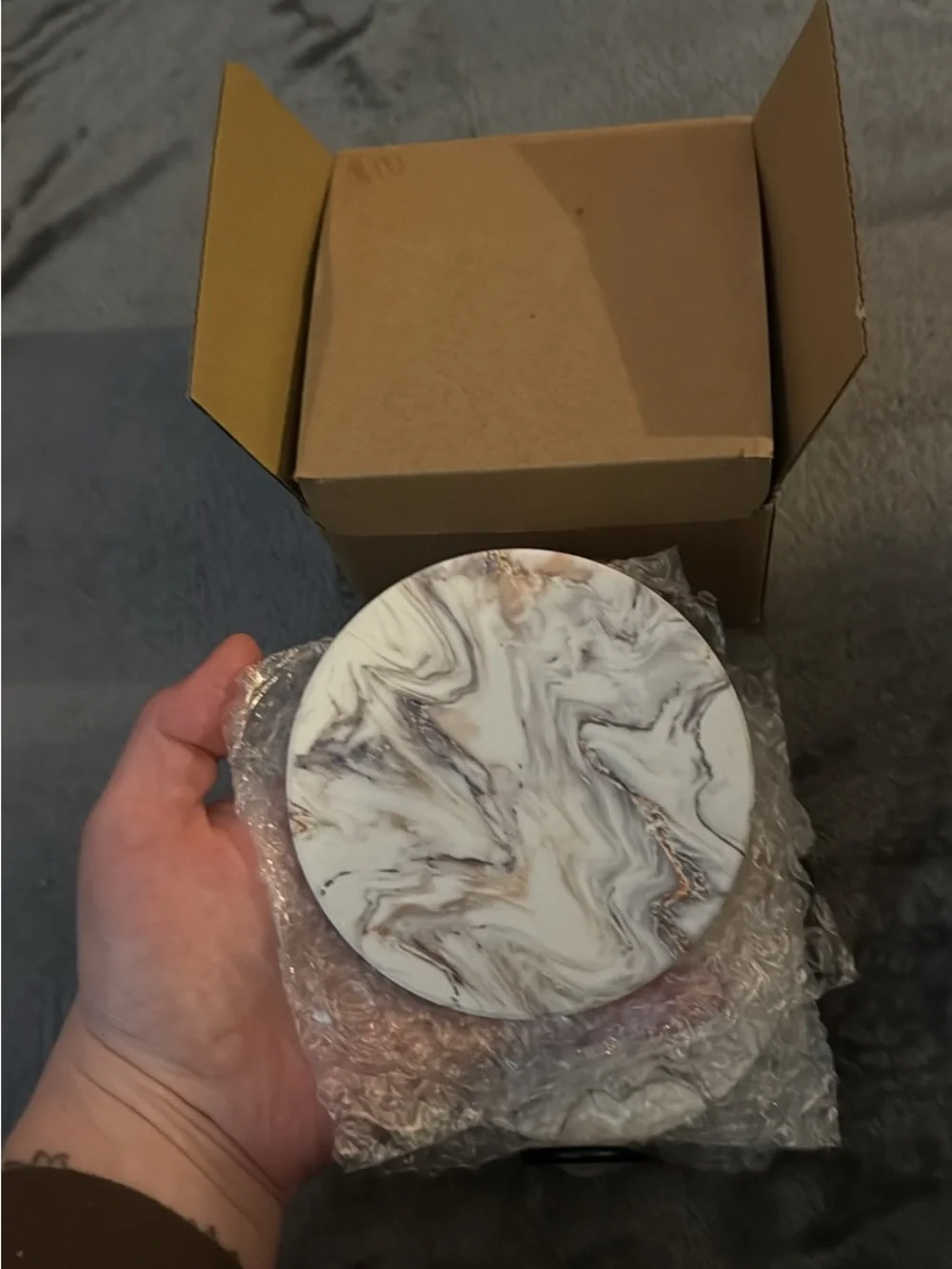Marble Swirl Round Coaster - White and Brown